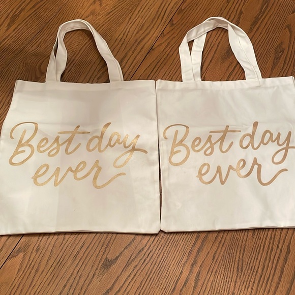 Set of two canvas tote bags, Best Day Ever - Picture 1 of 6